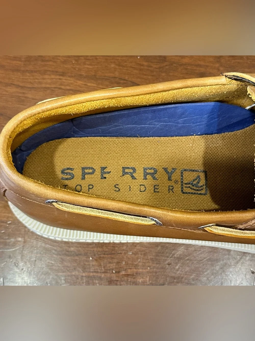 Sperry Top-Sider Men's Authentic Original 2-Eye Boat Shoes Sahara Size 10M